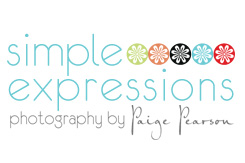 Simple Expressions Photography logo